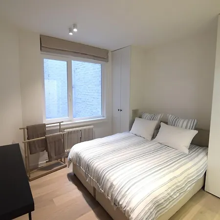 아파트 Located Next To The Casino *